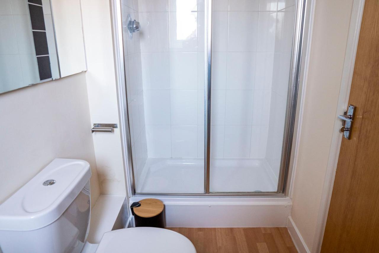 Spacious Two Bedrooms Apartment For Business And Holiday Πόρτσμουθ Εξωτερικό φωτογραφία