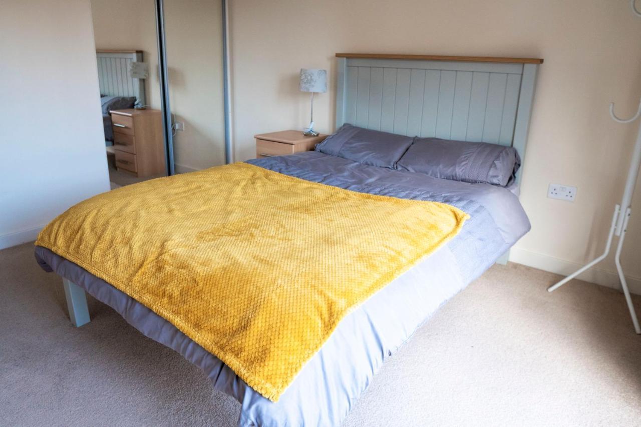 Spacious Two Bedrooms Apartment For Business And Holiday Πόρτσμουθ Εξωτερικό φωτογραφία