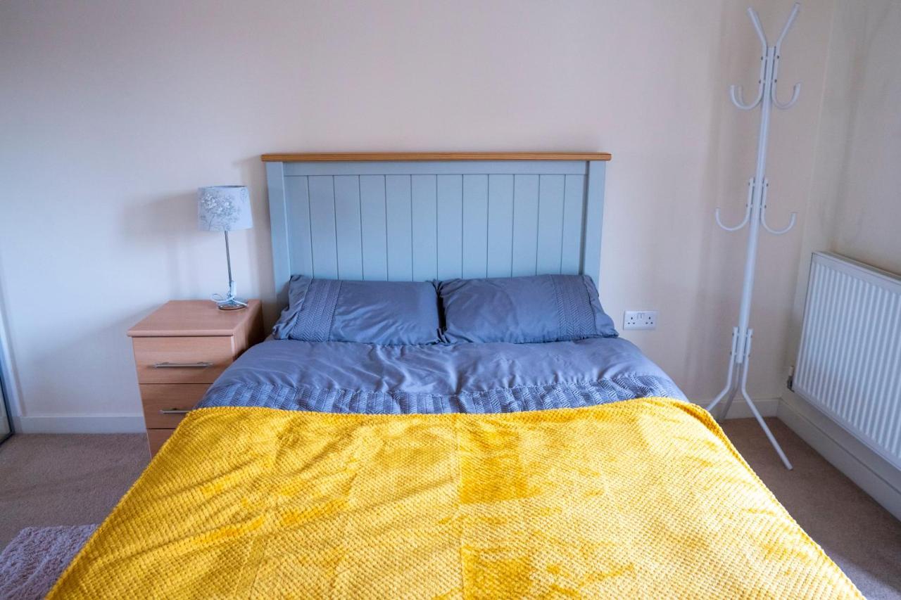 Spacious Two Bedrooms Apartment For Business And Holiday Πόρτσμουθ Εξωτερικό φωτογραφία