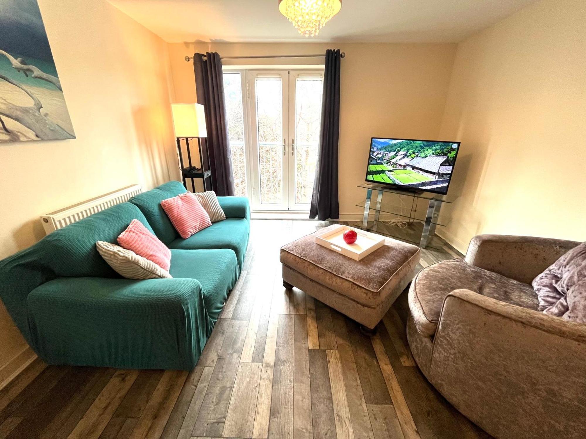 Spacious Two Bedrooms Apartment For Business And Holiday Πόρτσμουθ Εξωτερικό φωτογραφία